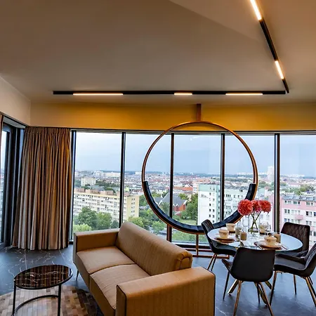 Kaleo - Hanza Tower Apartmán *