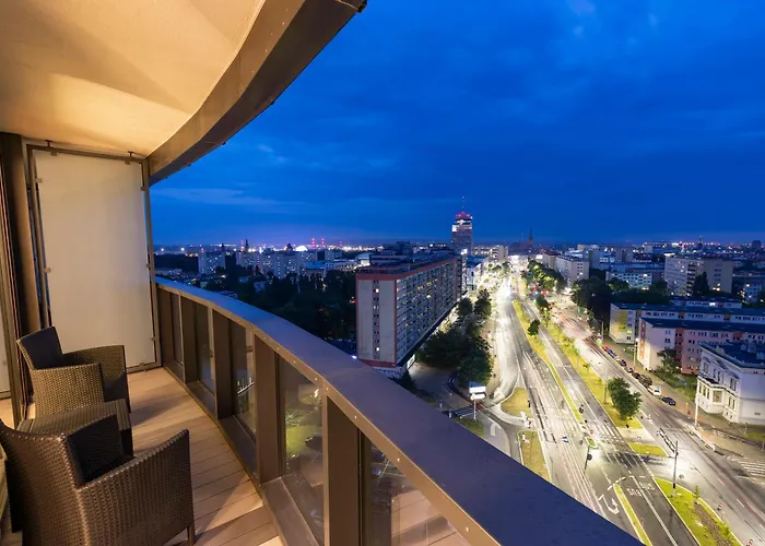 Kaleo - Hanza Tower シュチェチン